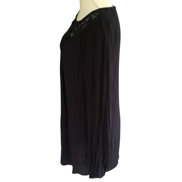 Liz Lange Maternity Lace Yoke Black Tunic Top Long Sleeve Medium - Picture 5 of 7